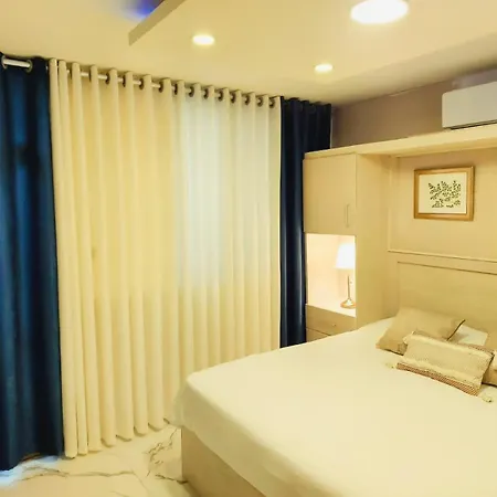 Royal Luxury Amman Central Apartments 外观 照片